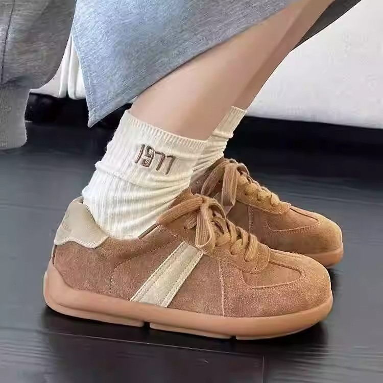 Casual Athletic Shoes by Germany for Her Trendy Retro Appeal Breathability Training Shoes Women 2024 Spring and Autumn New Round Board Shoes Women Sof