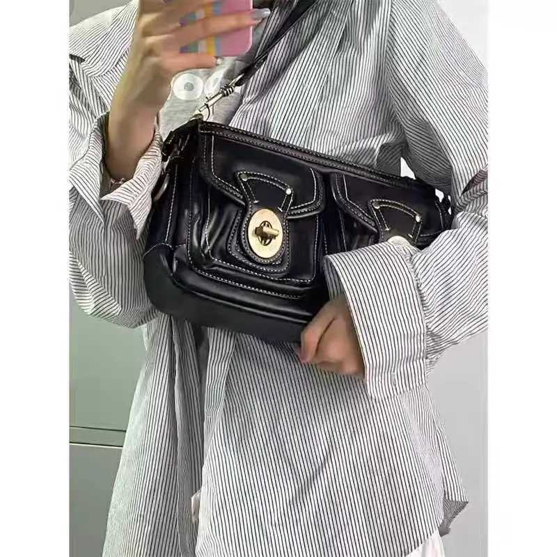 Retro Motorcycle Womens Bag 2025 Autumn Winter New HighEnd Tote Bag Faionable Individual Match Single oulder Slant Bag Z250928