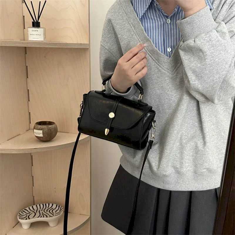 Elegant Crossbody Bags for Women Solid Korean Style Versatile Handbags Aesthetic Luxury Lady Fashionable PU Design Square Bags Z250928