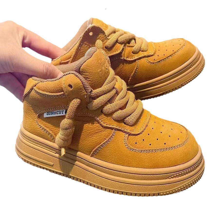 Autumn and winter new cotton lined leather children's Martin boots, yellow boots, boys' non slip short boots, fashionable designer shoes