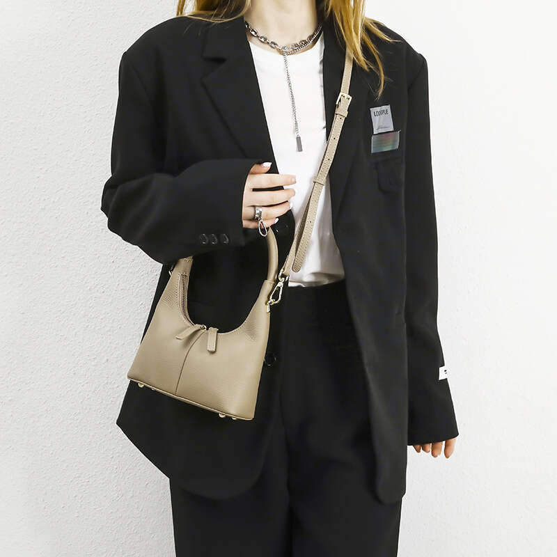 designer bag Luxury bag Cowhide Niche Design Handbag Elegant Underarm Small Versatile Crescent Shape Women's Bag