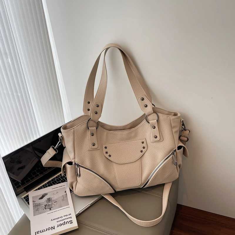 Elegant Shoulder Bag For Women Made Of Soft Leather Messenger Design Classic Luxury Brand Famous Designer Z250928