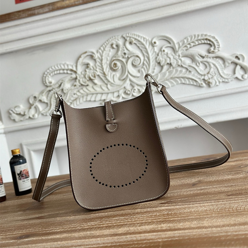 12a Designer Bag Womens Fashion Handbag Women s Classic Premium Brand Crossbody Bags mirror Handbags Ligt Leater Mini Cowide Genuine Leather Plain Christmas mini