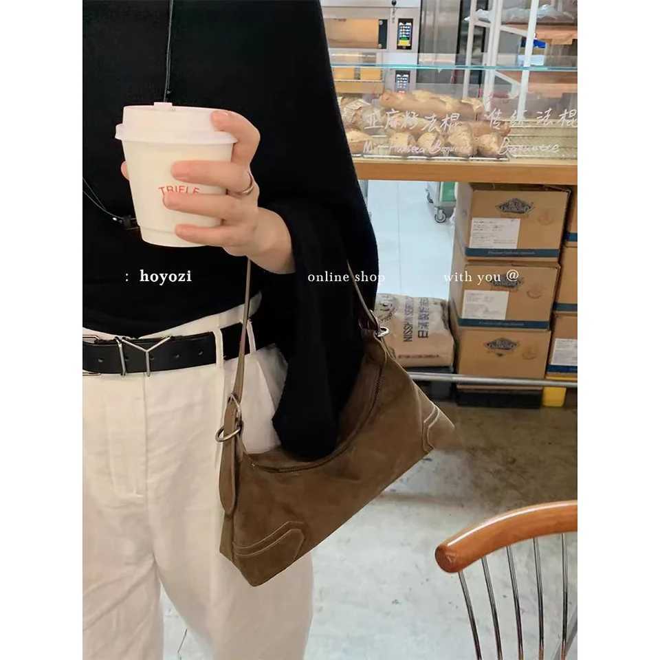 2025 Light Luxury Premium Deer Skin Velvet Retro Maillard Soft Leather Matte Cool Spicy Girl Underarm Bag Z250928