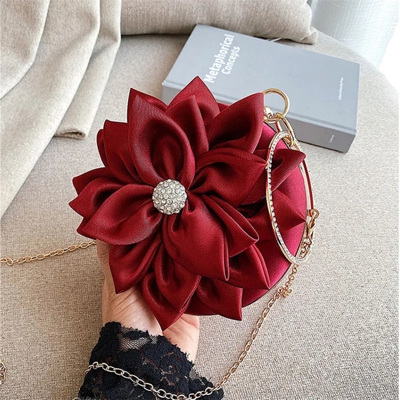 Red Flower Clutch Wallet Womens Round Evening Bag Crystal Diamond Wedding Silk Handbag Exquisite Chain Shoulder FTB154 240723Zl