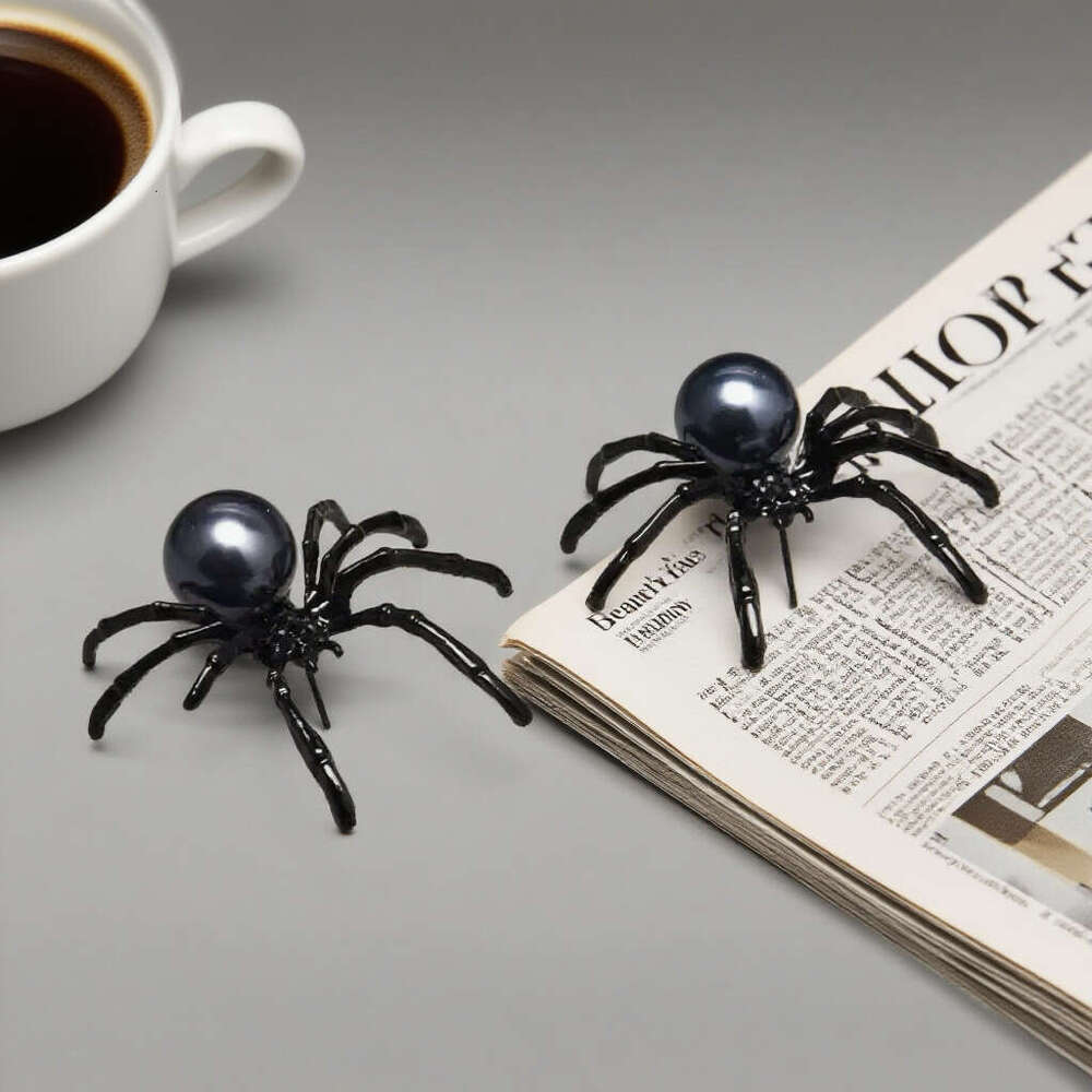 Hot Sale Unique Halloween Black Pearl Spider New Trendy Earrings