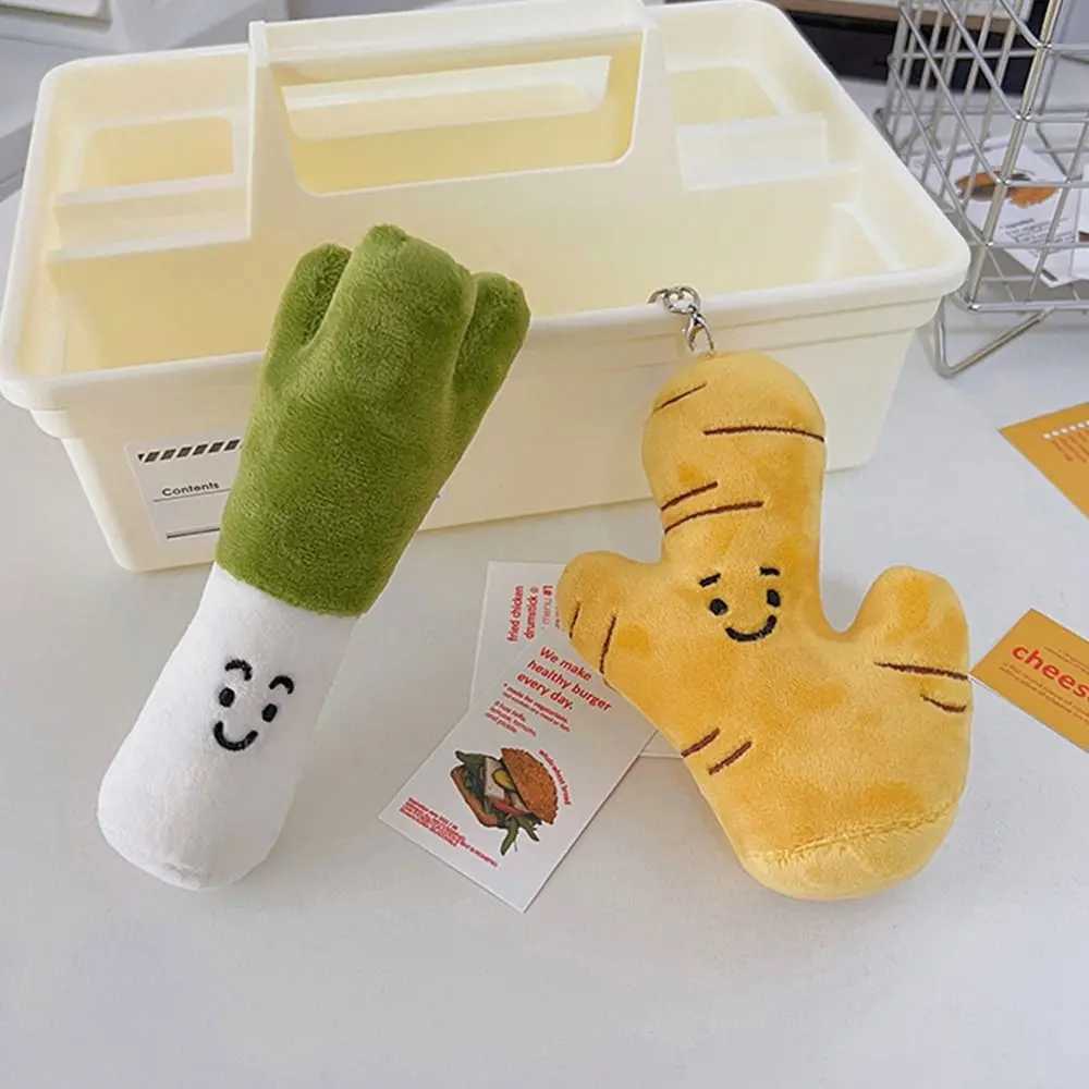 Vegetable Stuffed Plush Doll Toy Ginger Garlic Green Onion Hot Pepper Key Chain Soft Plush Toy Pendant Children Kids GiftsXJ250928