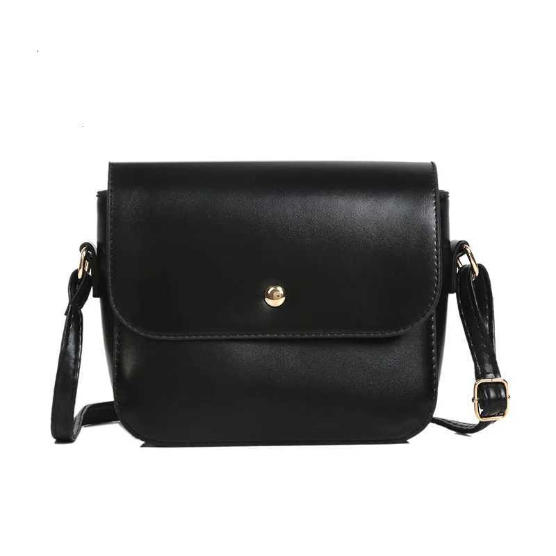 Ins Inspired Small Square Bag Womens Crossbody oulder Bag 202 New Hong Kong Sle Retro Student Friendly Versatile Bag Z250928