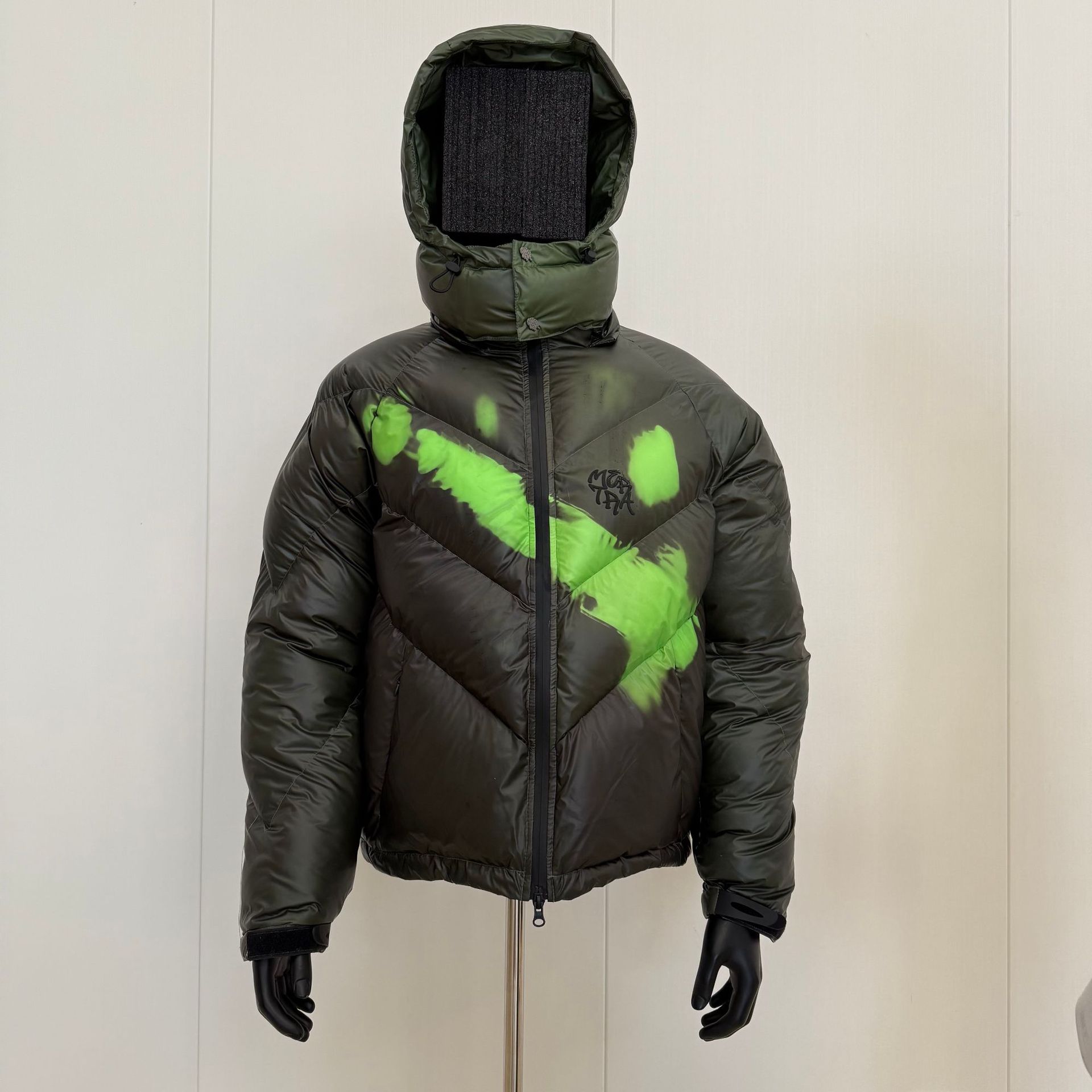 Mertra Men's Down Temperature-sensitive Color Change Warm Cotton-padded Jacket With Thickened Patchwork Embroidery Bread Coat Loose Unisex Trendy