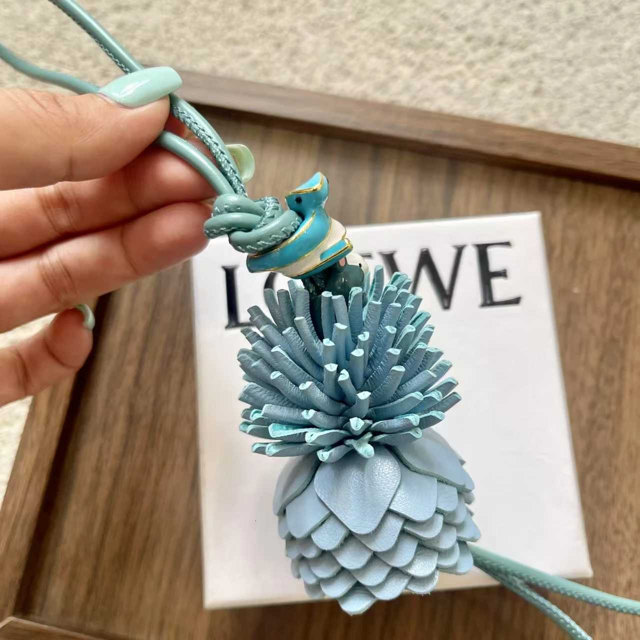 Luxury Cute Animal Leather Pendant DIY Kit Make Your Own Beaded Bag Charm Car Hanging Ornament Y250928