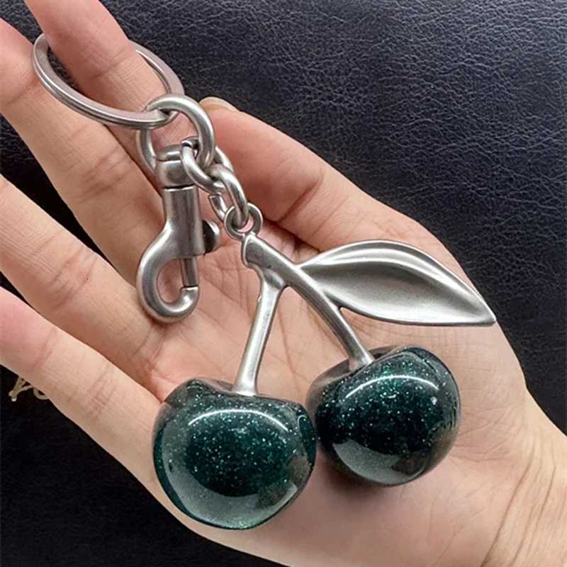 Luxury Cherry Bag Green Charm Cherry Keychain Charm Sparkling For Handbag Shoulder Bags Resin Pendant Accessories Y250928as