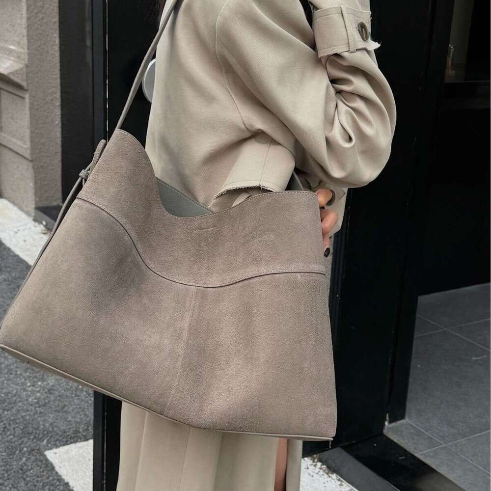 designer bag Luxury bag Genuine Leather Melad for Women, Matte Cowhide Commuter Shoulder Underarm Bag, Large Capacity Tote Bag