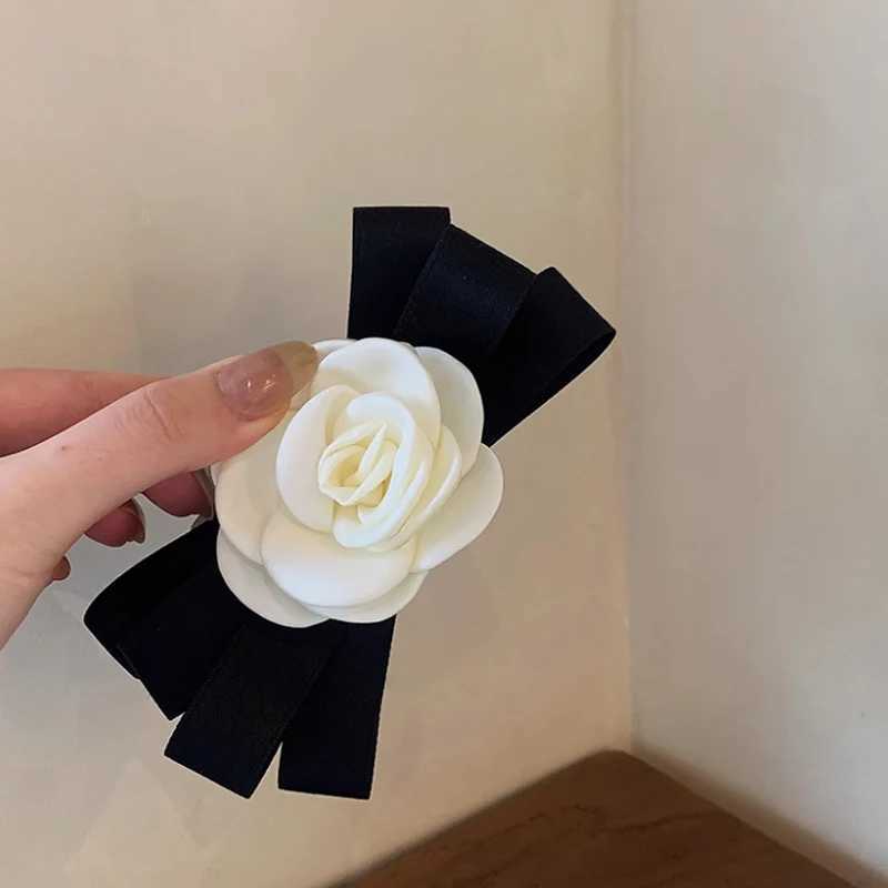 1PC Camellia Bow Hair Clip for Women Elegant Shark Clip HighEnd Hair Accessory for Back of Head W250928