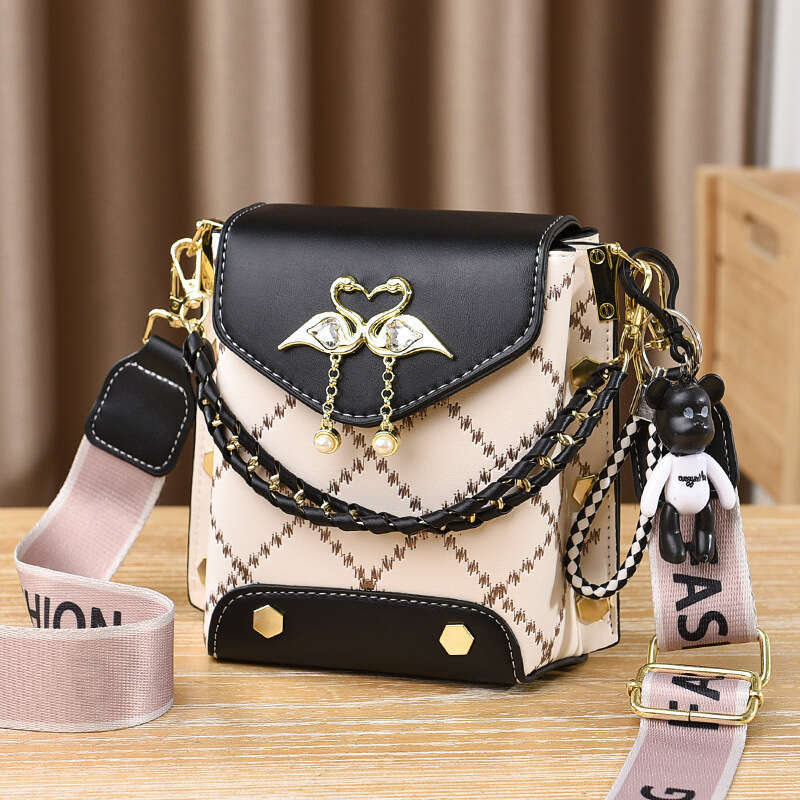 2025 New Fashion Versatile Single Shoulder Handbag Crossbody Emperor Rhino Trendy Women's Small Bag Summer Niche
