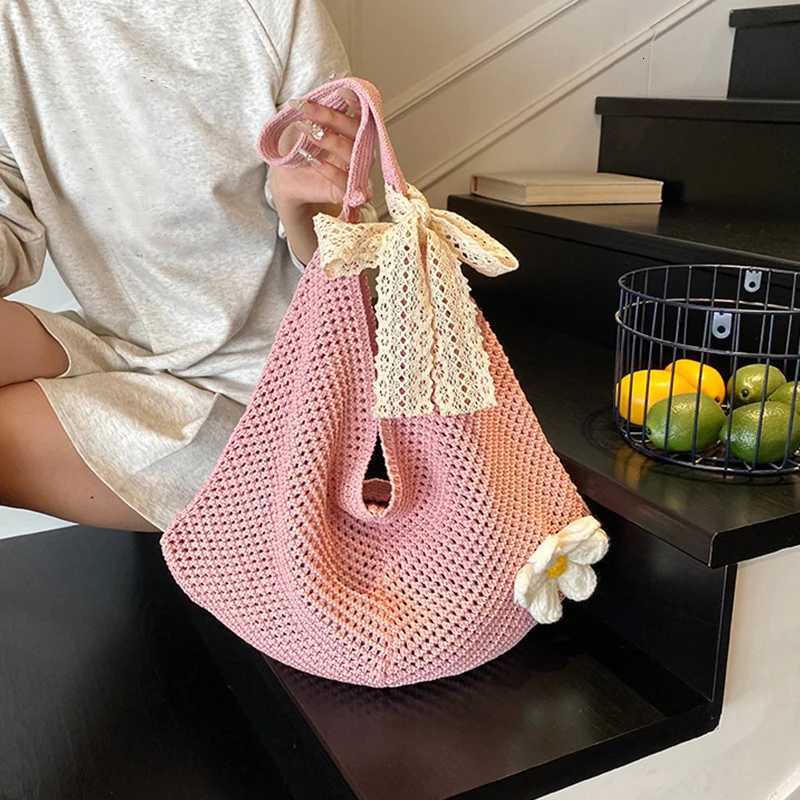 Korean Womens Hollow Woven Shoulder Bags Braided Bag Tote Bag Lazy Style Knitted Hollow Flower Summer Mesh Beach Bag Z250928