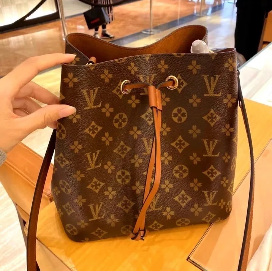 Women Leather NEONOE Bucket Shoulder Bags Designers Handbags Purse Female Messenger Bag Tote Fashion Crossbody Bag M44022 M44887