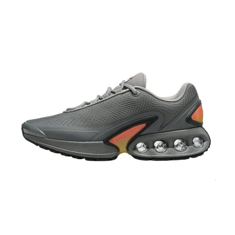 Designer running shoes 2025 casual fashion breathable anti slip sports shoes cushioning men's and women's casual shoes