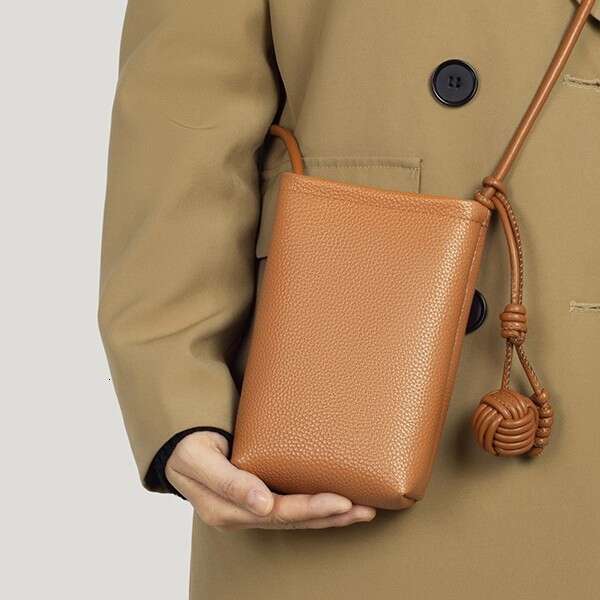 designer bag Luxury bag Genuine Leather Versatile Crossbody Small Shoulder Simple Texture Phone Bag for Women Fresh