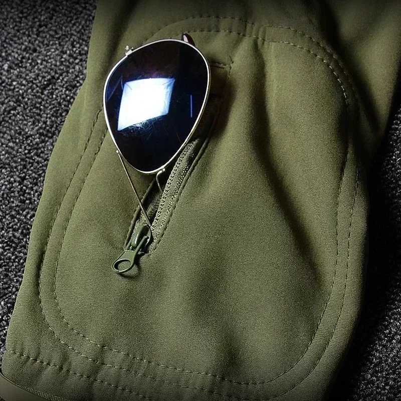 Winter Thick Camo Suit Waterproof Tactical Jackets Training Multipocket Hooded Jacket Fleece Pants Men Outdoor Hunting clothes W250928