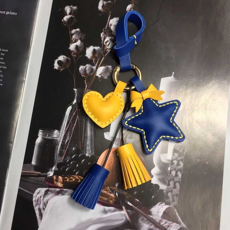 Luxury Handmade Cowhide Tassel Love Peach Heart Star Keychain Bag Hanging Creative Birthday Gift Pendant Car Pendant Y250928