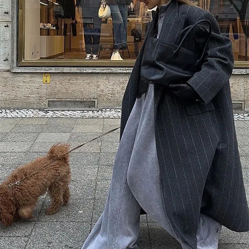 Autumn Stripe Woolen Dark Grey Overcoats Women Fashion Lapel Long Sleeves Loose Long Coats Winter Lady Commute Jacket 240909