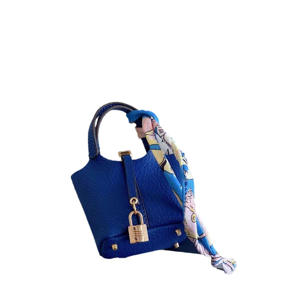 Home Mini Basket Bag Pendant Leather Car Keychain Cute Creative Earphone Case Handmade