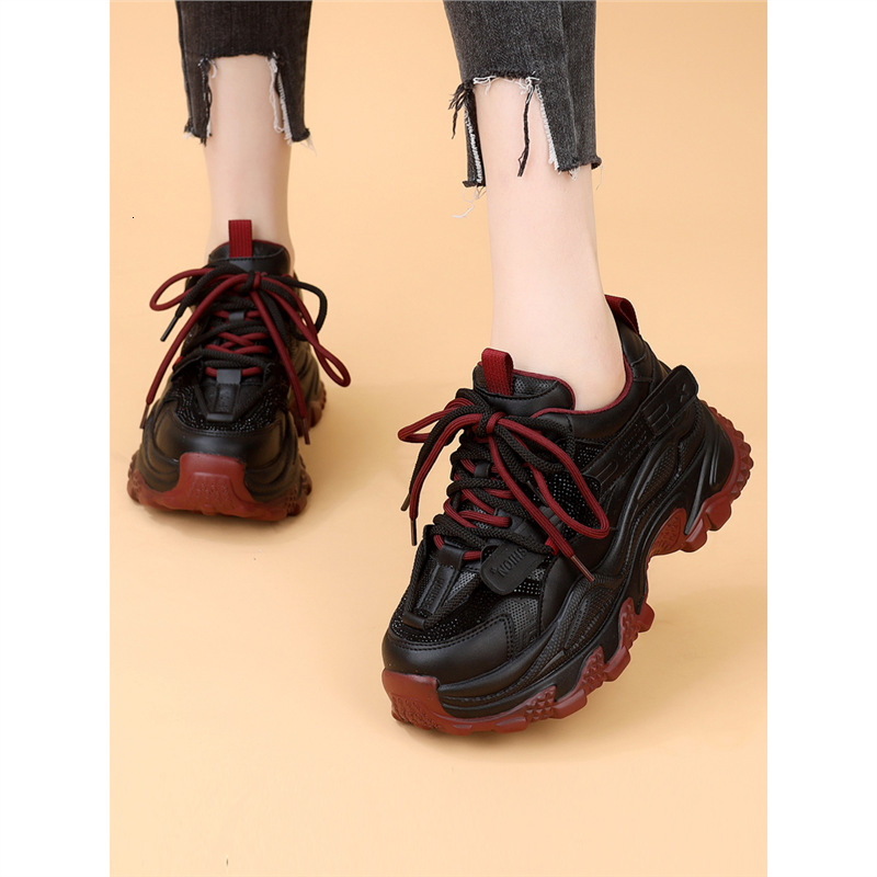 Designer's Water Diamond Thick Bottom Dad and Women's Shoes 2025 New Casual Sports Shoes