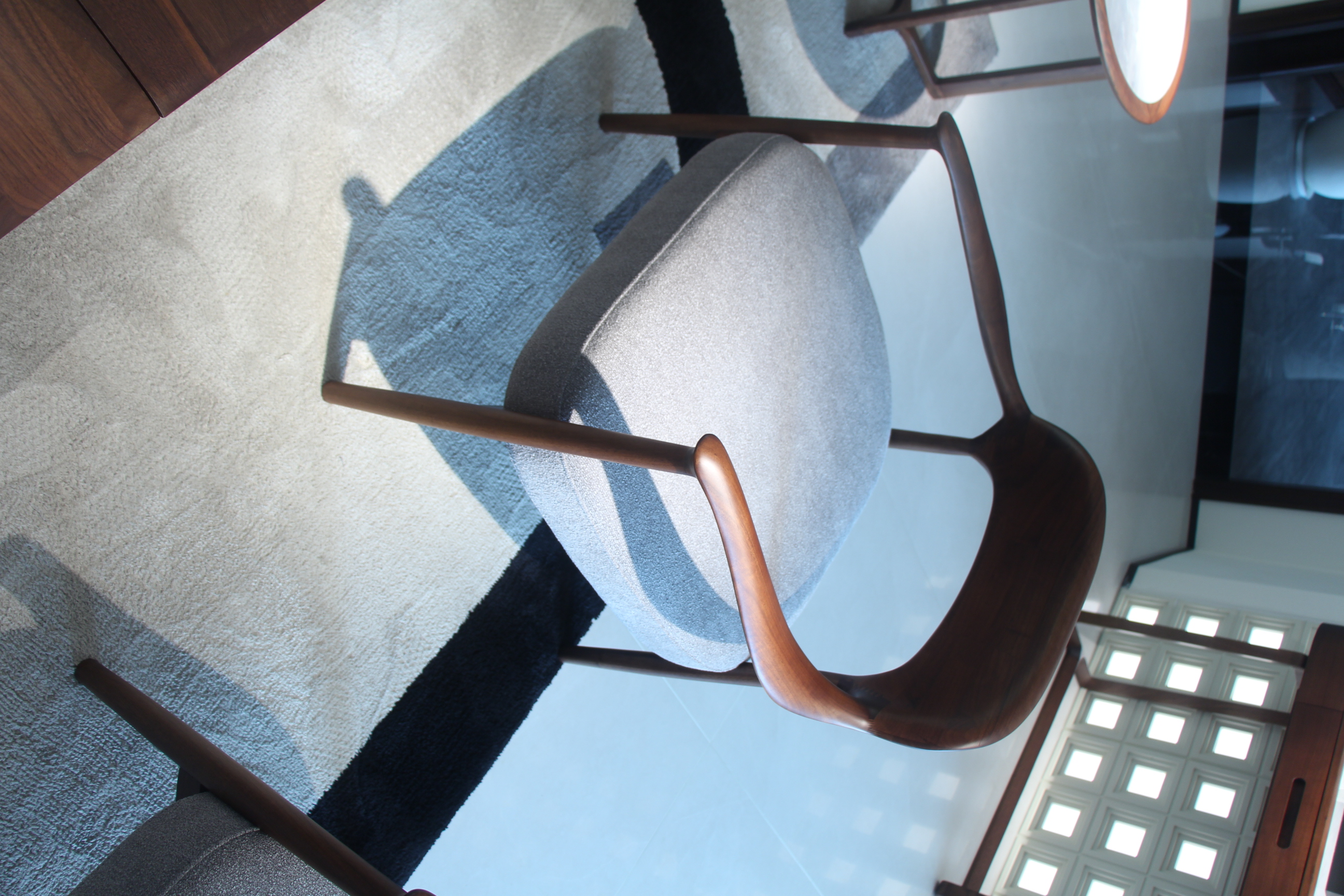 Zhong zhixin Ruimu Designer Luxury High-end Solid wood chairs and stools Meticulously crafted using mortise and tenon techniques