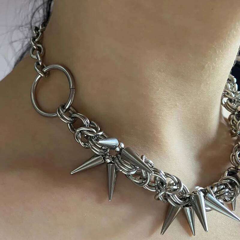 Punk Retro Thorn Thick Necklace Fashionable Men Women Choker Hip-Hop Personality Couple Jewelry Accessories Gift