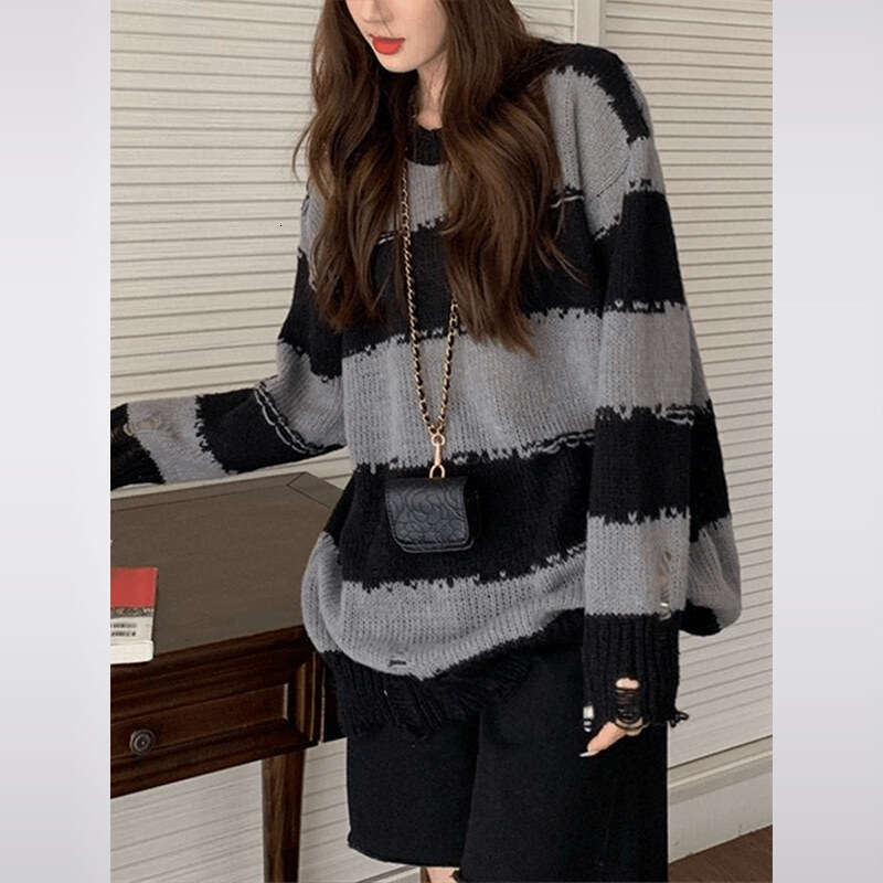 New Early Autumn Long Sleeve Striped Loose Sweater Women's Lazy Pullover Round Neck Knitted Top