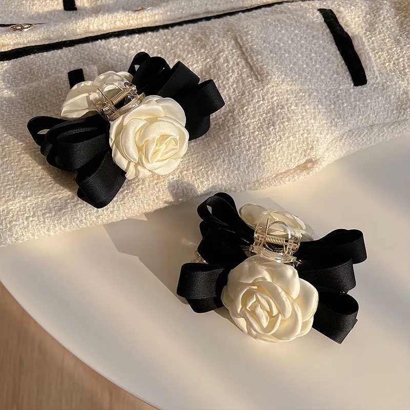 New Elegant Satin White Camellia Flower Women Fashion Hair Accessories Claws Headdress Hair Crabs Wholesale 2023 New Design Clip W250928
