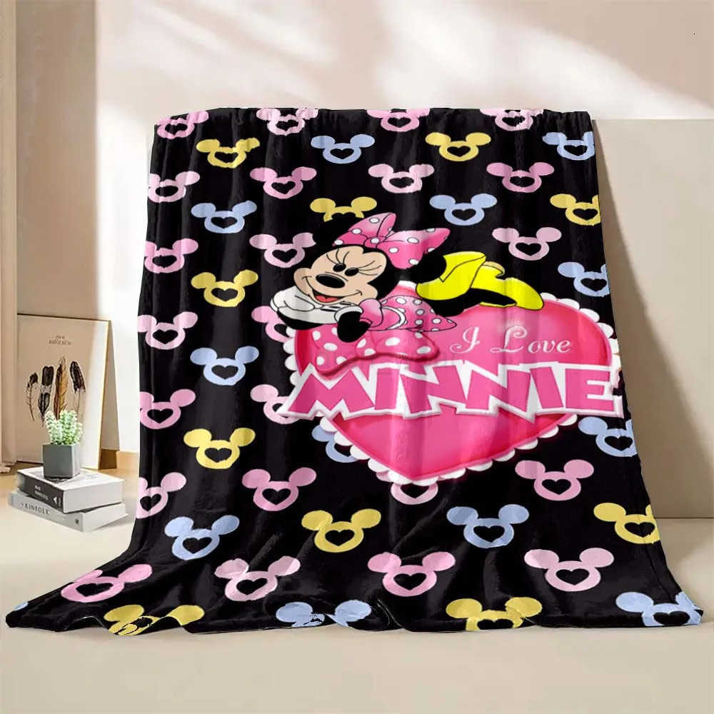 Disney Cute Cartoon Design Minnie Mouse Patterned Kids & Adults' Snuggly Cozy Blanket Pillowcase Set H251119