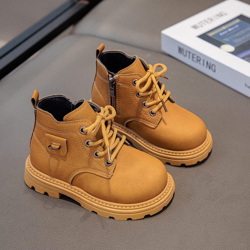 Autumn and winter new men's Martin boots, children's soft soled leather yellow boots, low cut children's boots, designer shoes