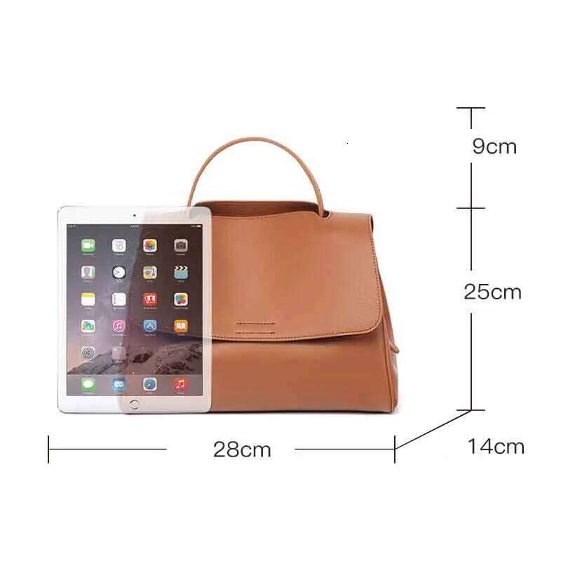 Designer Bag 2025 New Soft Leather Tote Women's Spacious Shoulder Crossbody Purse Multiway Underarm Chic Stylish Casual Top Handle Bag