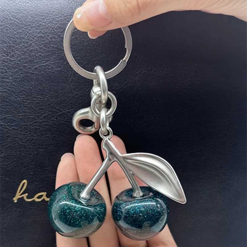 Luxury Cherry Bag Green Charm Cherry Keychain Charm Sparkling For Handbag Shoulder Bags Resin Pendant Accessories Y250928as