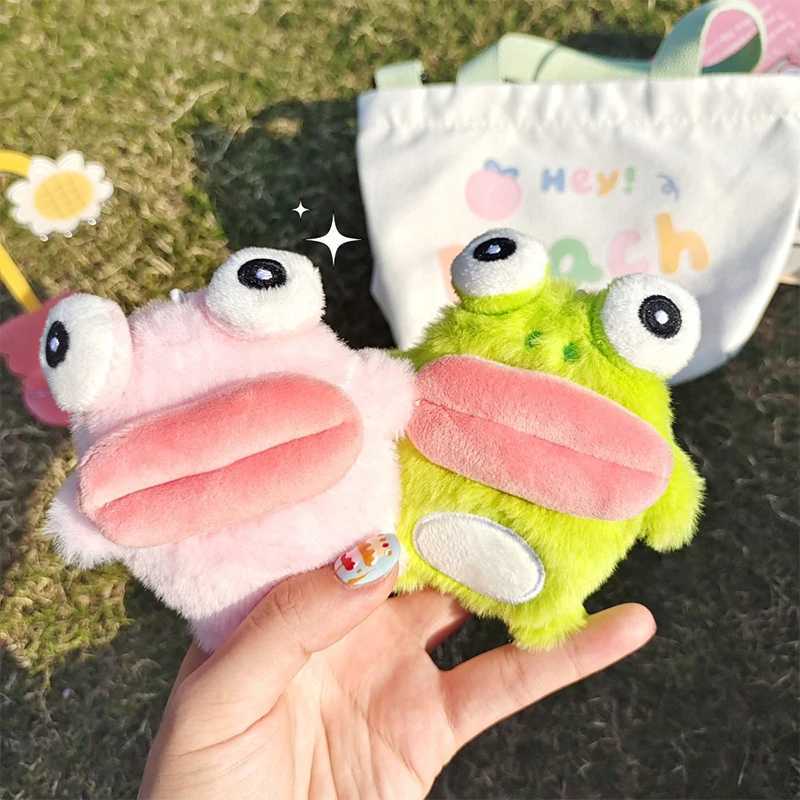 Cute Sausage Mouth Frog Key Chain Cartoon Plush Doll Pendant Couple Key Ring Backpack Charms Car Bag Decor Christmas GiftXJ250928