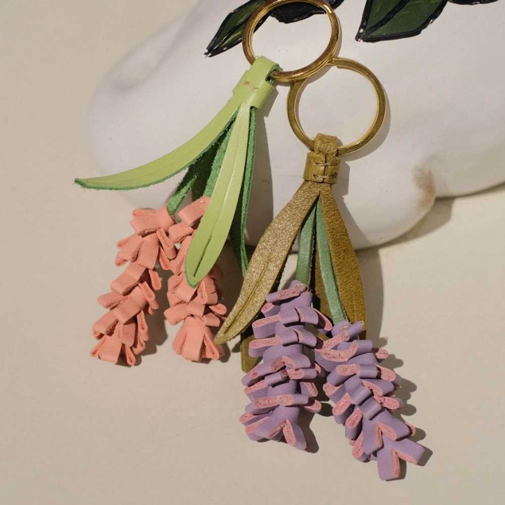 Luxury Cowhide Leather Lavender Charm For Womens Bag Fashion Keychain Durable Exquisite Workmanship Bag Decoration Bag Accessories Y250928