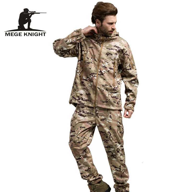 Men Tacitical uniform winter thermal fleece tactical clothes Outdoor Hiking Training Set W250928