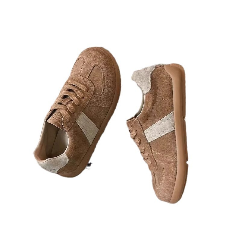 Casual Athletic Shoes by Germany for Her Trendy Retro Appeal Breathability Training Shoes Women 2024 Spring and Autumn New Round Board Shoes Women Sof