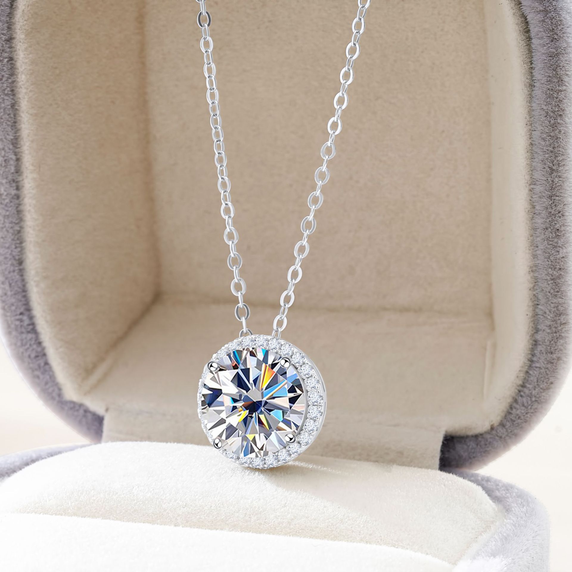 Vvs Moissanite necklace luxury jewelry design Necklaces For Women Silver Fashion Jewelry S925 silver 5CT cut Moissanite necklace Valentine's Day 