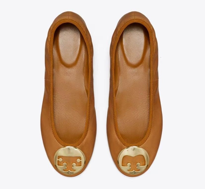 Womens designer slides fashion Summer Beach Casual Designer Slippers top quality black white sandals US Fast delivery with box 35-43 size