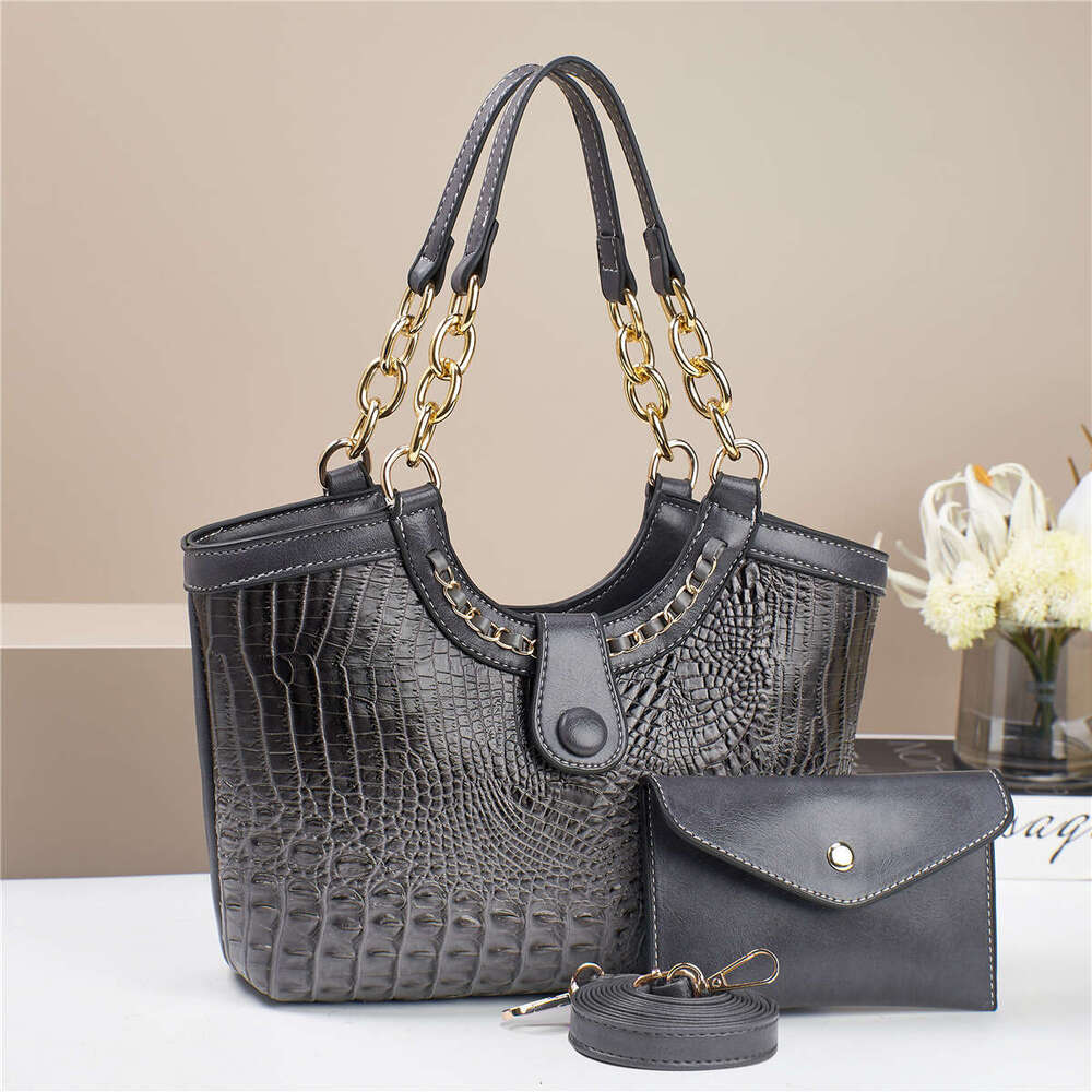 Summer New Fashion Handbag Single Shoulder Crossbody Elegant Women's Middle-aged Mom Bag Versatile 2025