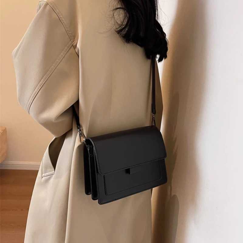Lizzytsu Vintage Luxury Design Square Bag Easymatch Solid Shoulder Bag Streetwear Korean Crossbody Bag Z250928