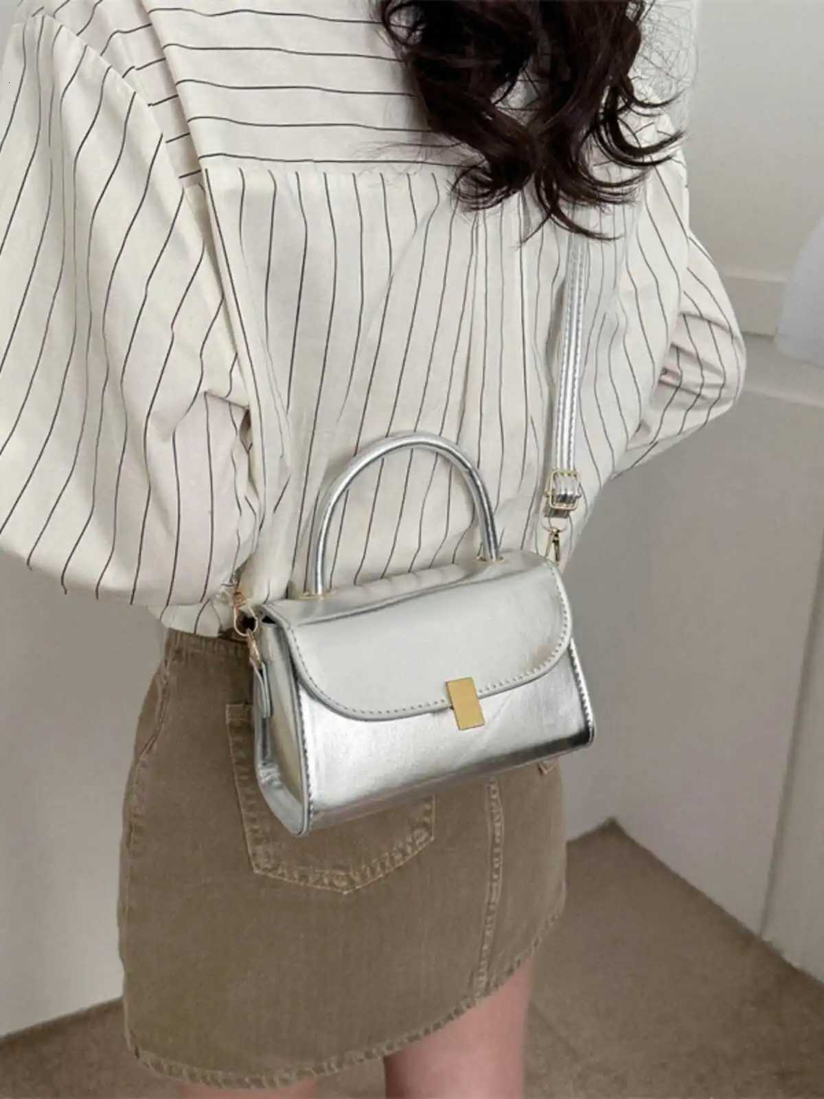 Women Square Cross Body Bag Hasp Solid Color PU Glossy Surface Handbag Korean Casual Fashion Female Shoulder Bags Z250928