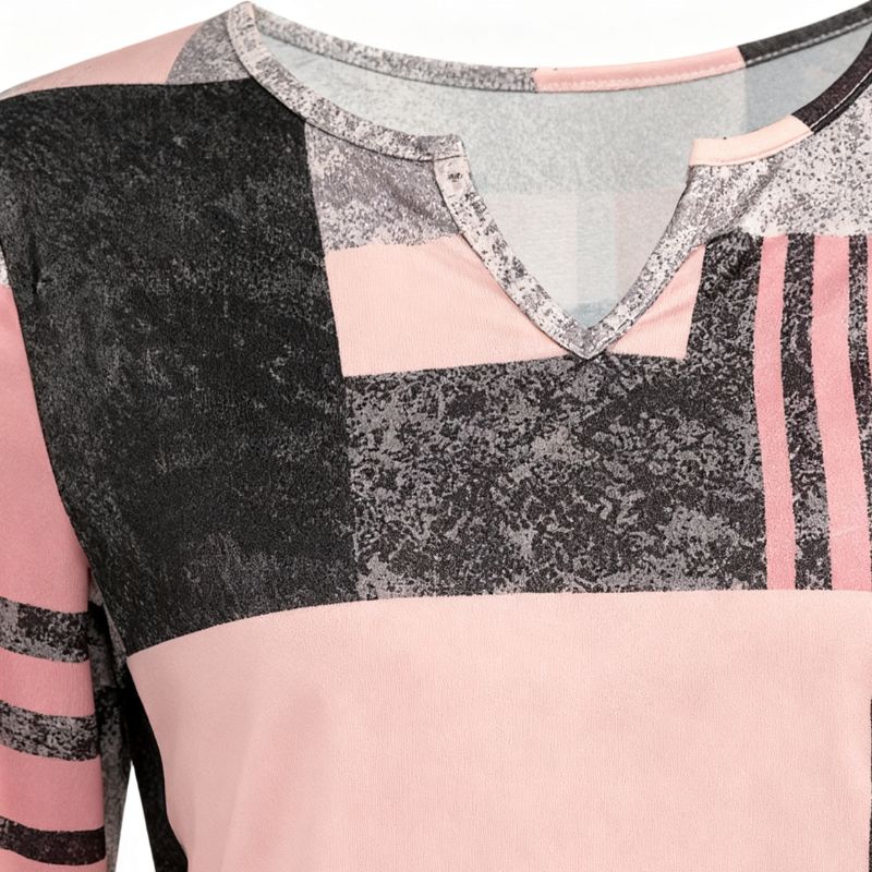 Women's Long Sleeve Notch V-Neck Geometric Plaid Print Top - Vintage Autumn Winter Casual Versatile Pink T-Shirt-CF40571