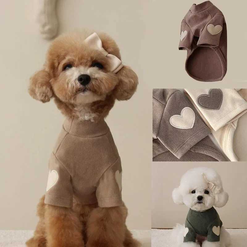 New Shirt Cat Pet Warm Clothes Pet Dog Clothes Base Designer Cute Love Bear Teddy Yorkshire Hoodie Puppy Clothing MWTJK01 X250928
