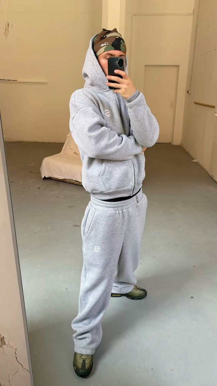 Men's Tracksuits European And American Retro Men Suit Letter Embroidered Zipper Hoodie Women Fashionable Casual Loose Grey Straight Pants