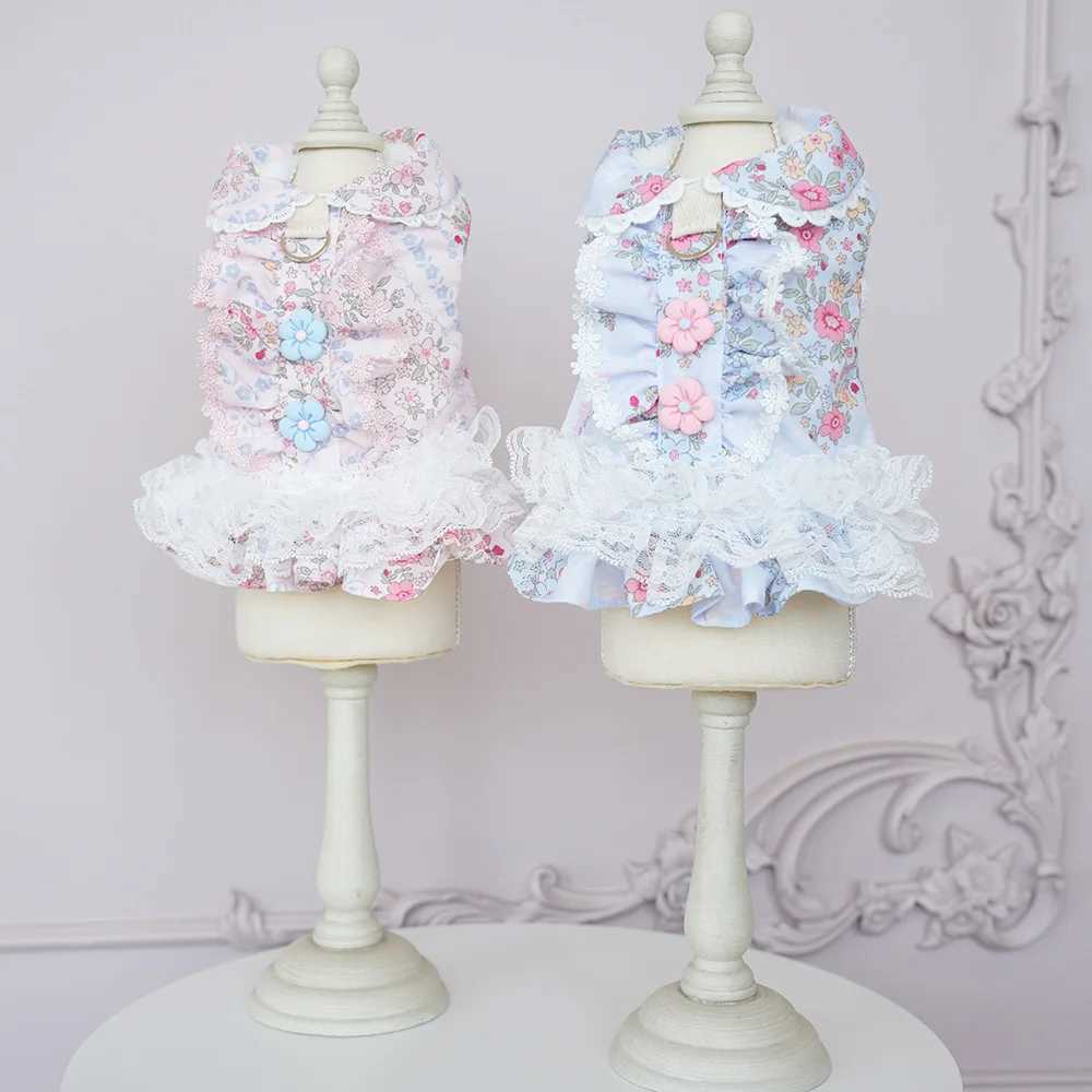 Pet AutumnWinter Floral Dress Plush Lace Cute Pet Coat Cat Teddy Schnauzer Coat Dog Dresses for Small Dogs Puppy X250928