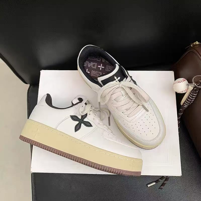 Fall New Casual Comfortable Anti-Slip Durable Breathable Low-top Sneakers for Men & Women