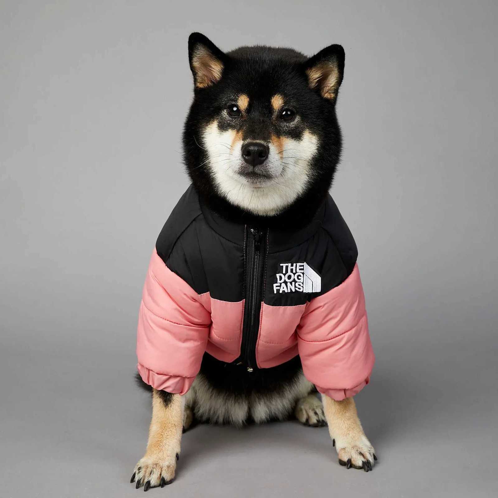 Luxurious The Dog Fans Luxury Designer Dog Coat Warm Cotton Padd Dog Clothes Winter Hick Stitching Pet Jacket for Shiba Inu French Bulldog D250928